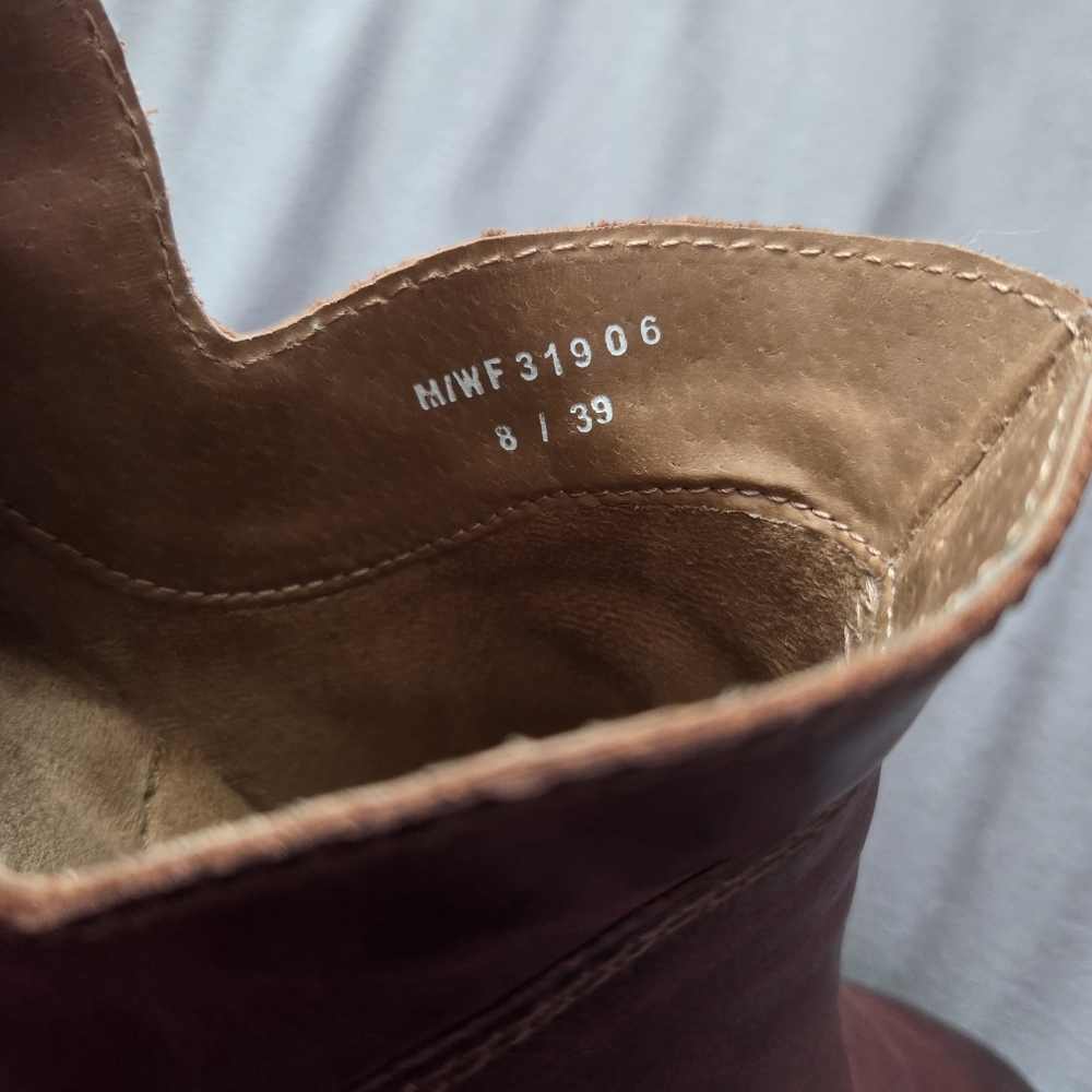 BORN Women's Brown Leather Ankle Booties - Picture 6 of 12